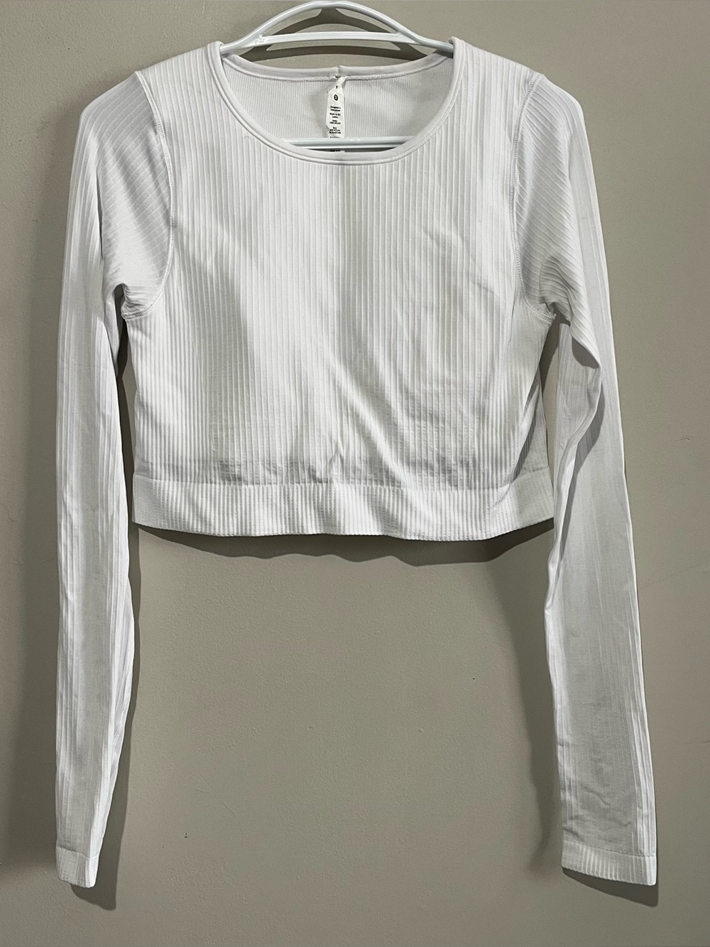 Lululemon Ebb to Street Long Sleeve
White size 8
